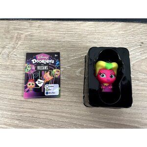 Disney: Like New Doorables Blacklight Villains Figure Mystery (Lady Tremaine)
